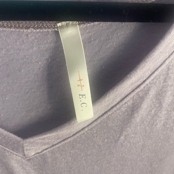 EC blouse - Picture 2 of 3